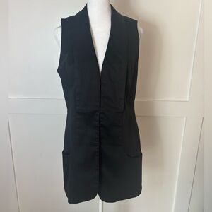 Adrienne Vittadini Black Women's Vest size 8 in excellent condition